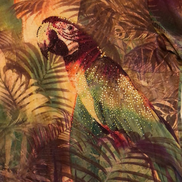 Shirt - Picture 2 of 3